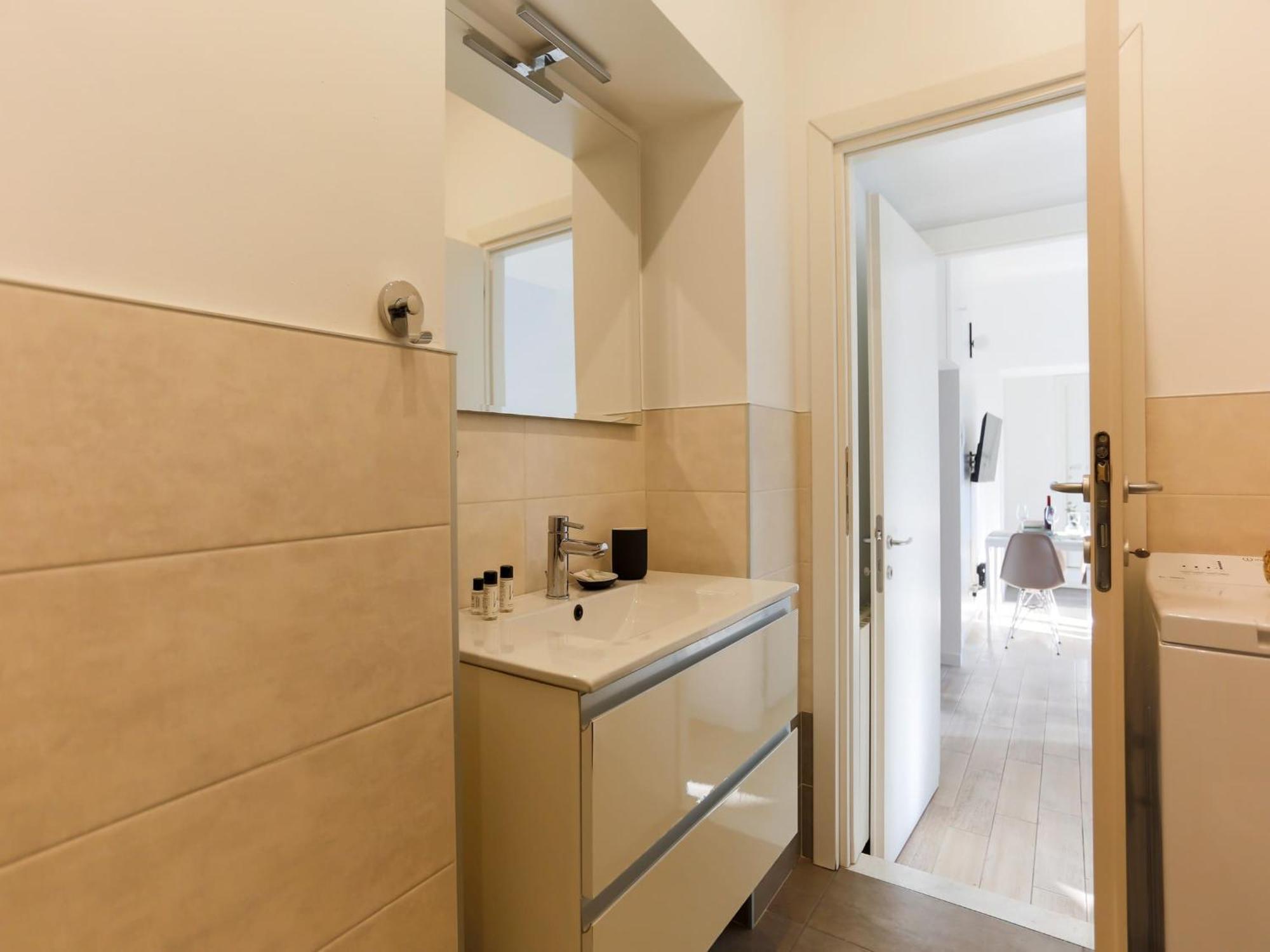 The Best Rent - Spacious Two Bedrooms Apartment Near Porta Romana Milano Esterno foto